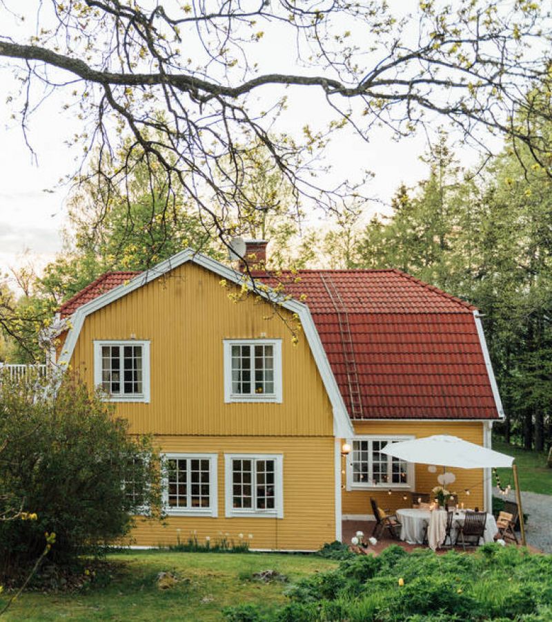 Hubane maakodu idüll, saja aasta vanuses majas